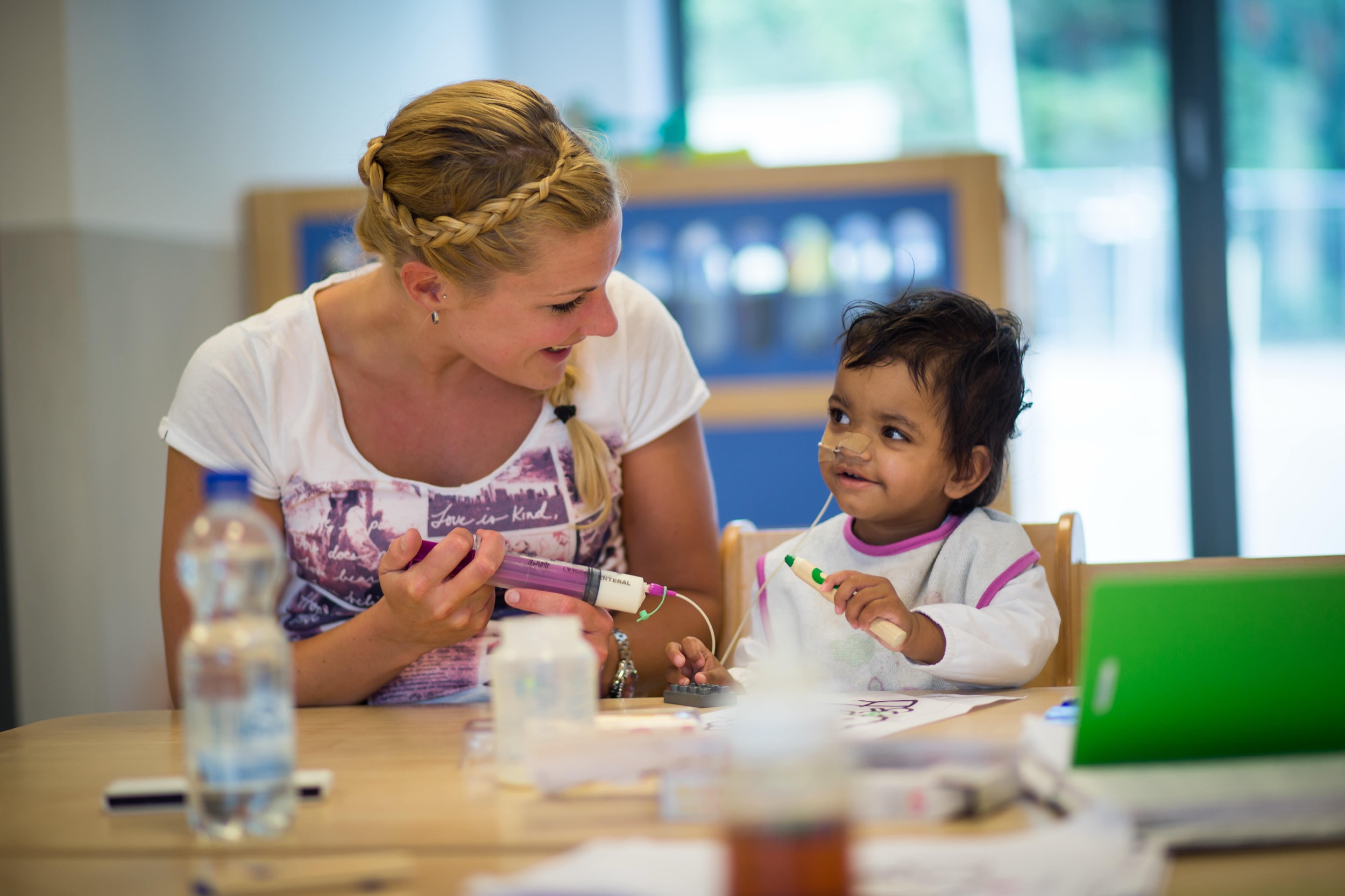tijdens kinderdagverblijf Kombino op Kombino in Zoetermeer door Stefan Segers